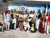 Випускні урочистості для молодших спеціалістів Бериславського медичного фахового коледжу